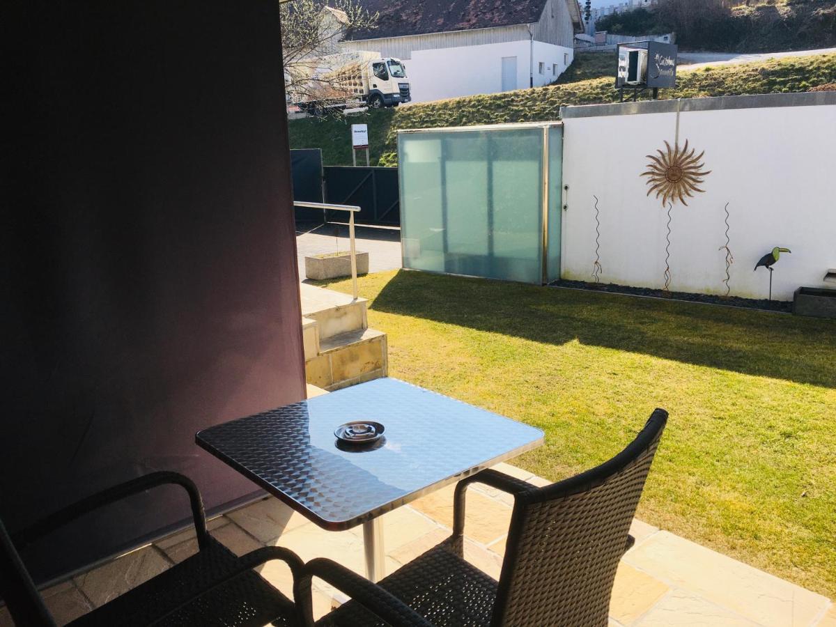 מיירסבורג Gaestehaus Sommertal Mit Pool Im Garten, Eigener Parkplatz, 800M Zum Bodensee, 300M Zur Altstadt מראה חיצוני תמונה