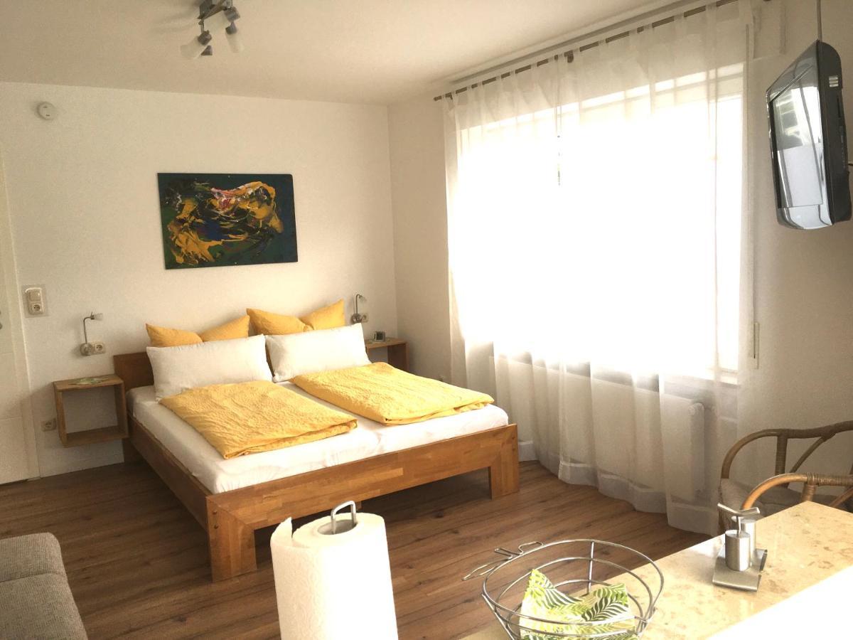 מיירסבורג Gaestehaus Sommertal Mit Pool Im Garten, Eigener Parkplatz, 800M Zum Bodensee, 300M Zur Altstadt מראה חיצוני תמונה