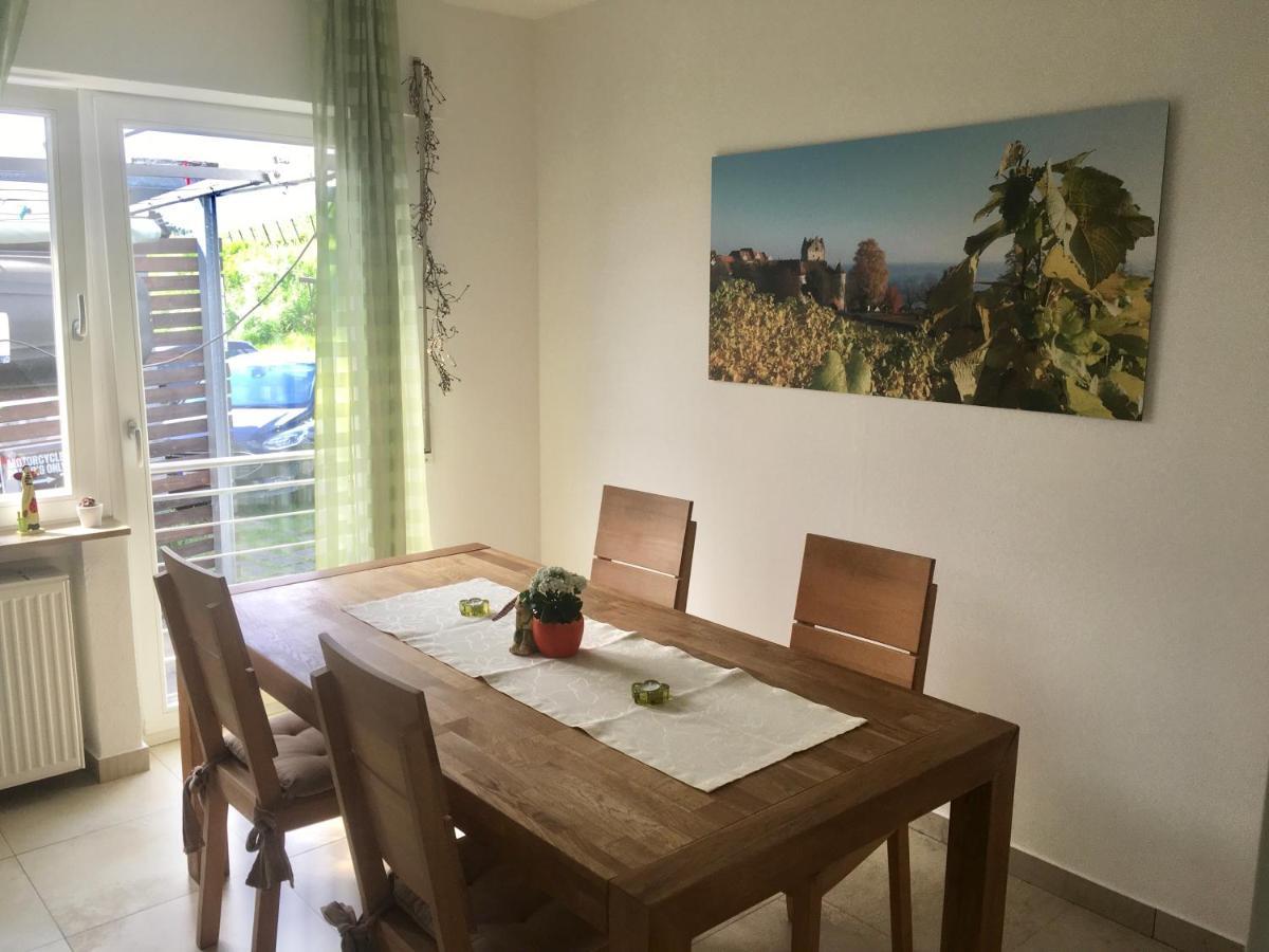 מיירסבורג Gaestehaus Sommertal Mit Pool Im Garten, Eigener Parkplatz, 800M Zum Bodensee, 300M Zur Altstadt מראה חיצוני תמונה