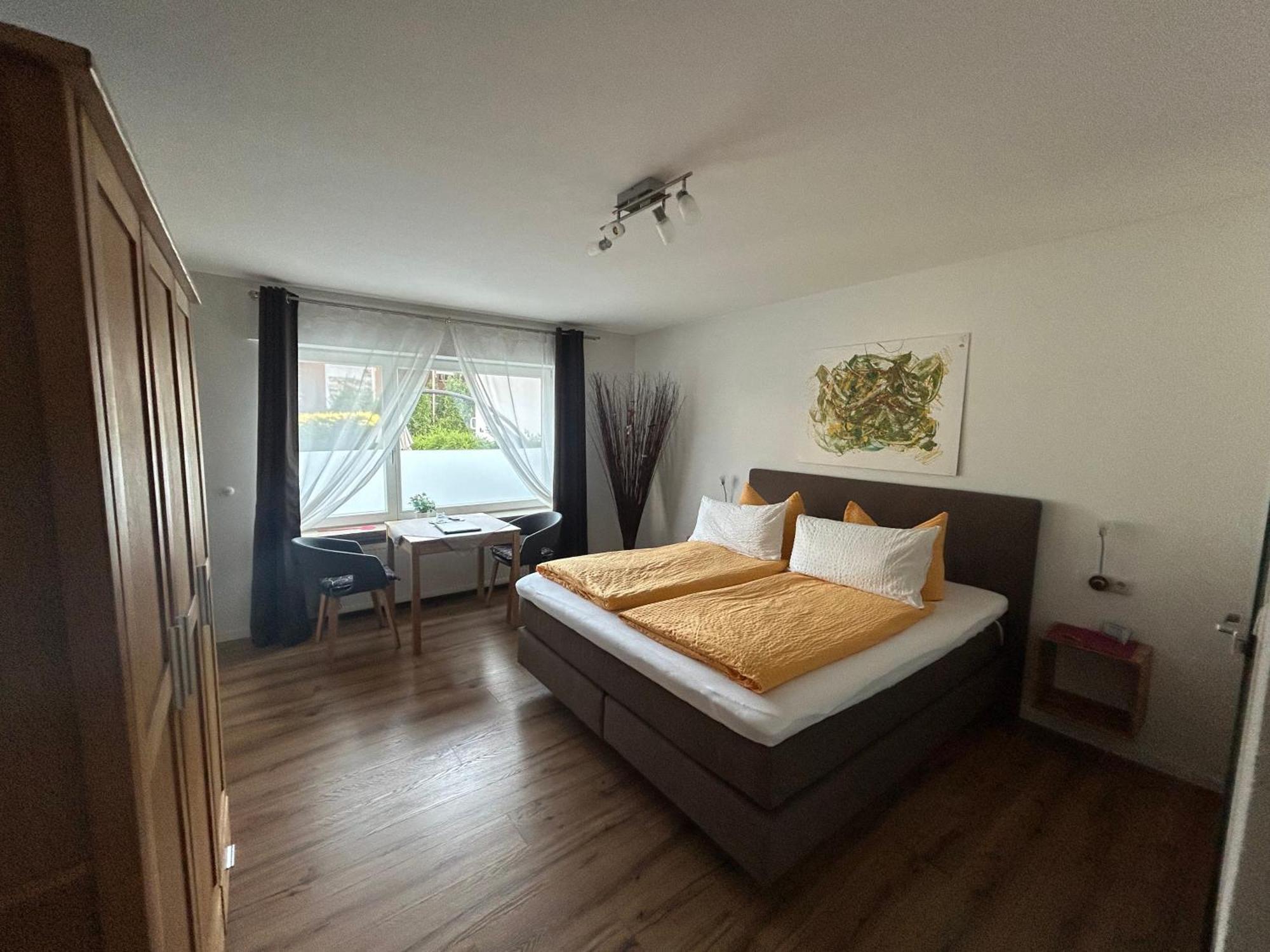 מיירסבורג Gaestehaus Sommertal Mit Pool Im Garten, Eigener Parkplatz, 800M Zum Bodensee, 300M Zur Altstadt מראה חיצוני תמונה