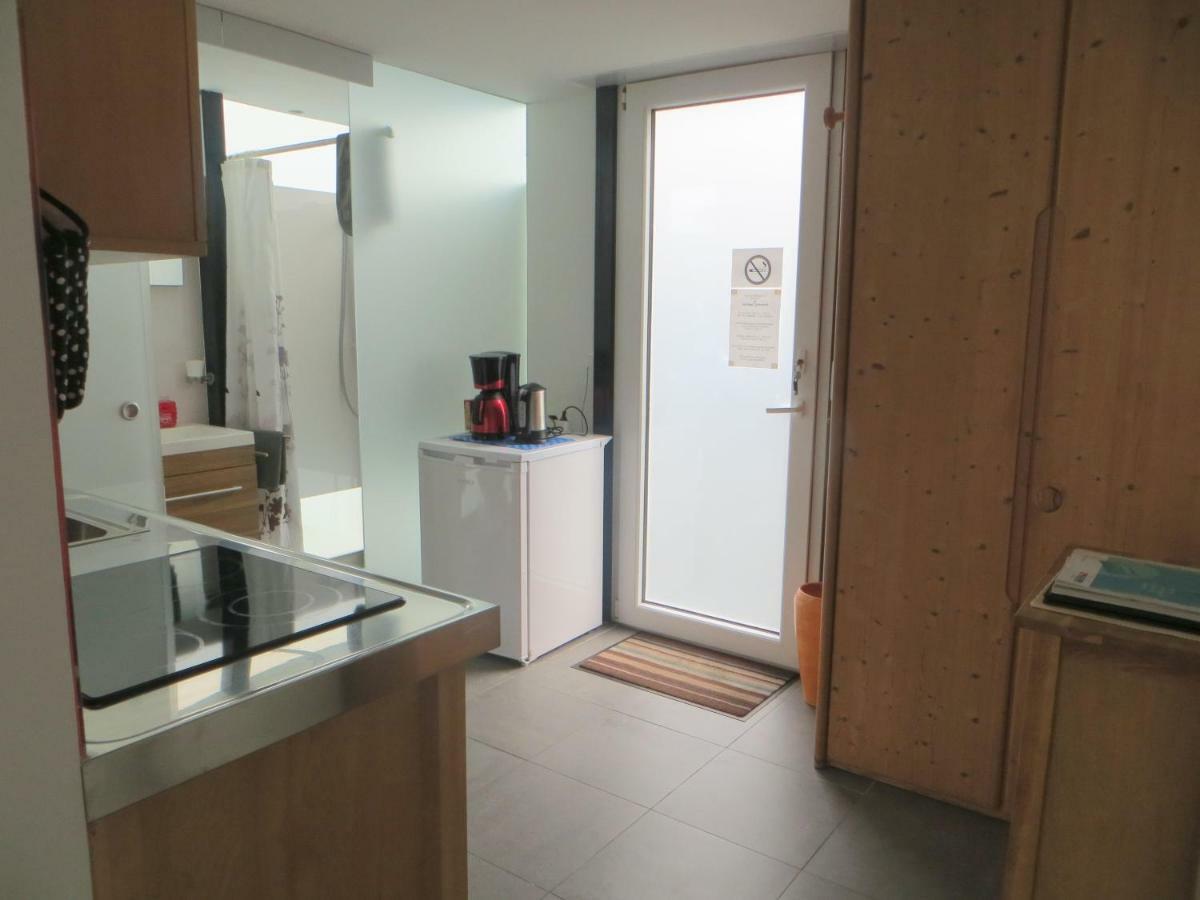 מיירסבורג Gaestehaus Sommertal Mit Pool Im Garten, Eigener Parkplatz, 800M Zum Bodensee, 300M Zur Altstadt מראה חיצוני תמונה